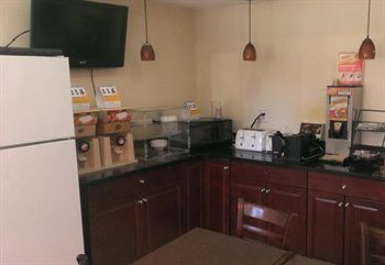 Econo Lodge Norwalk Eksteriør billede